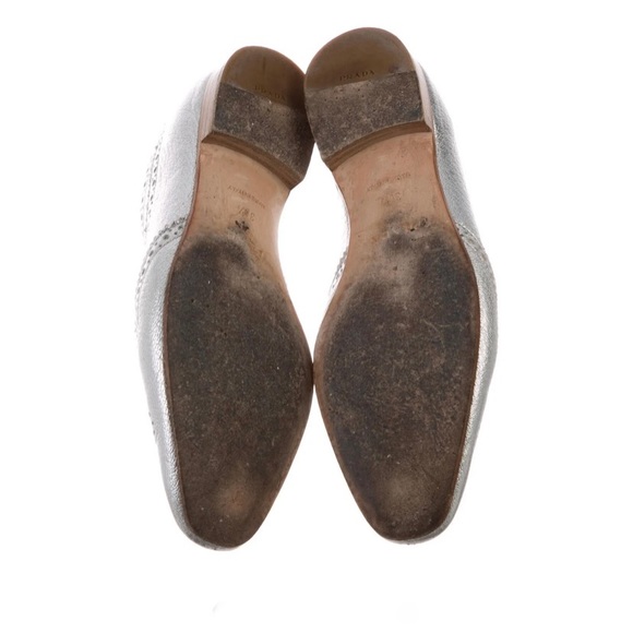 ❌sold❌Prada metallic silver leather oxfords flats 36.5 - Picture 6 of 7